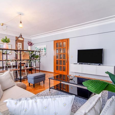 Gorgeous Flat With Lovely Balcony In Nisantasi Stambuł Zewnętrze zdjęcie